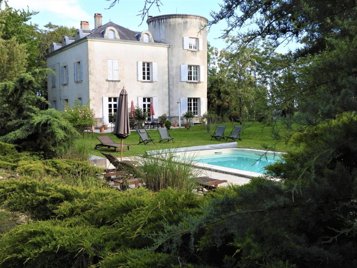 Château de la Comtesse Saint-Martin-Petit Exterior foto